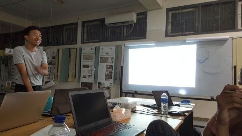 Aktivitas Critical Context Studio Unit Semarang