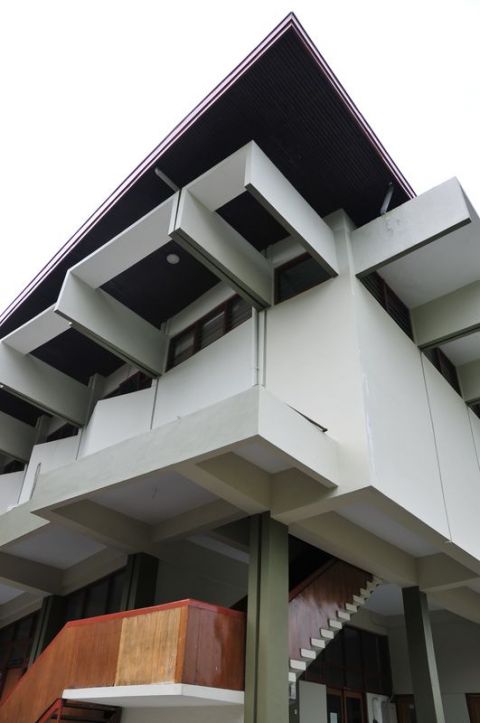 Laboratorium Penelitian Kimia di Jalan Jagir Wonokromo