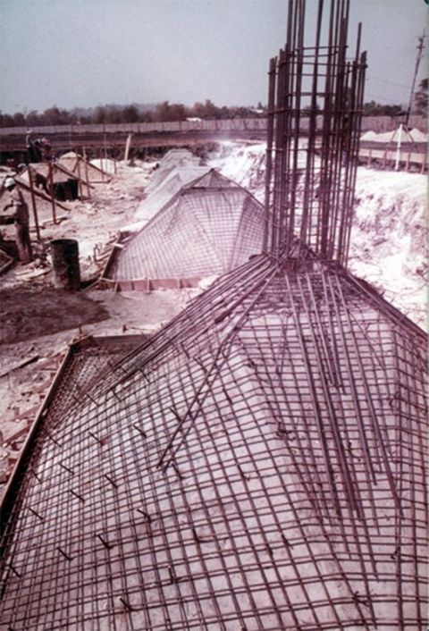 Struktur Pondasi Hyperbolic Paraboloid 