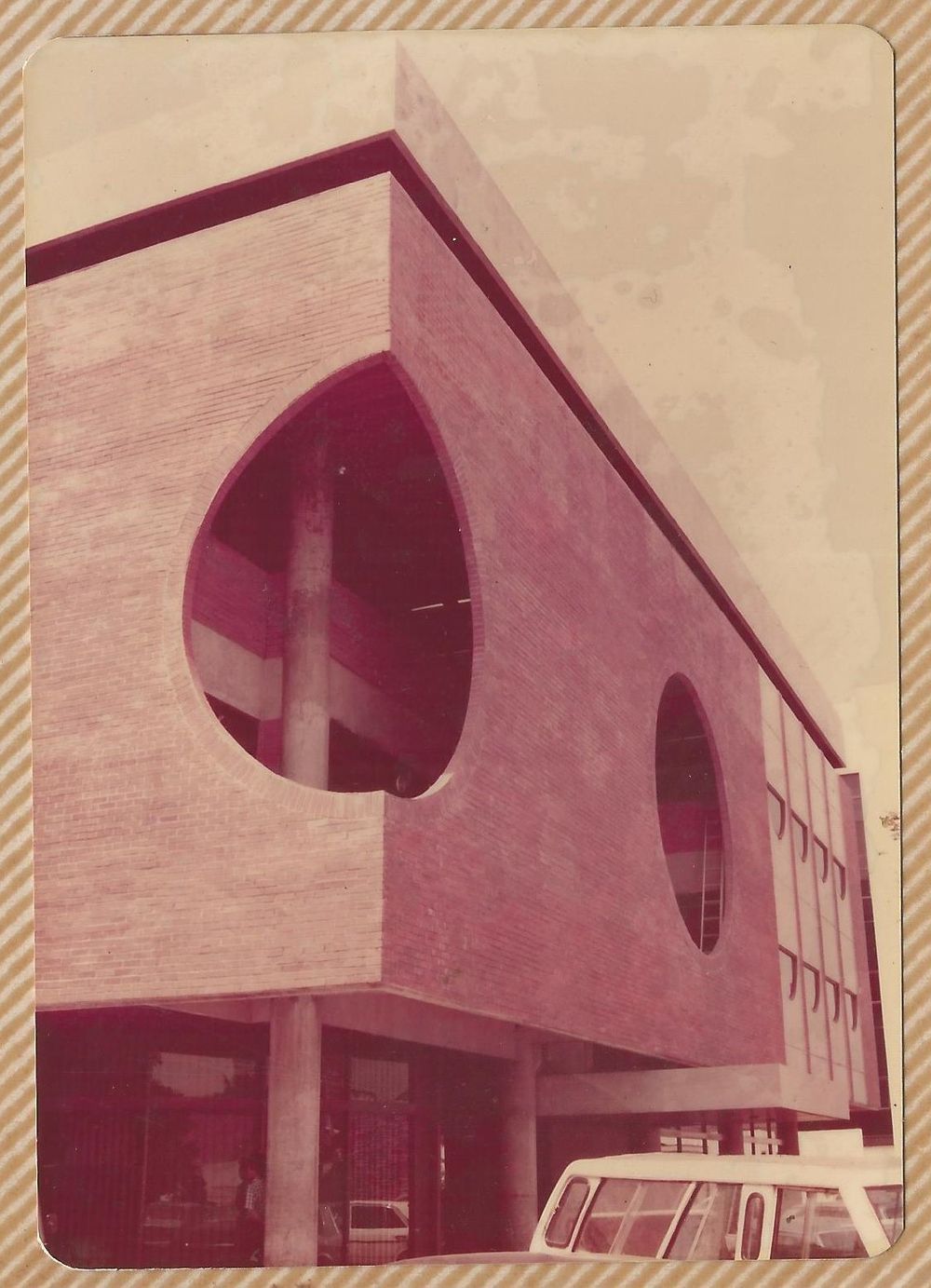 Eksterior Kantor Femina Kuningan Jakarta