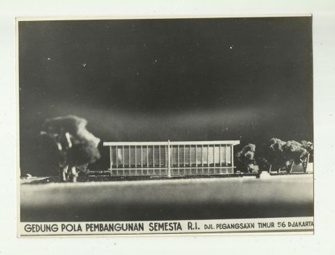 Rentjana Gedung Pola Pembangunan Semesta R.I. di Perseel Gedung Proklamasi Kemerdekaan R.I. Djalan Pegangsaan Timur no.56 Djakarta Skala 1:500